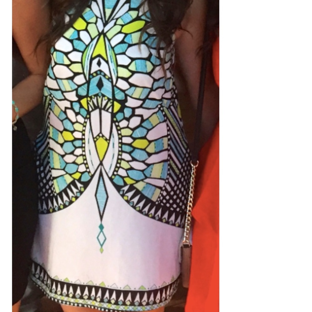 Lulu’s Patterned Dress - Picture 2 of 7
